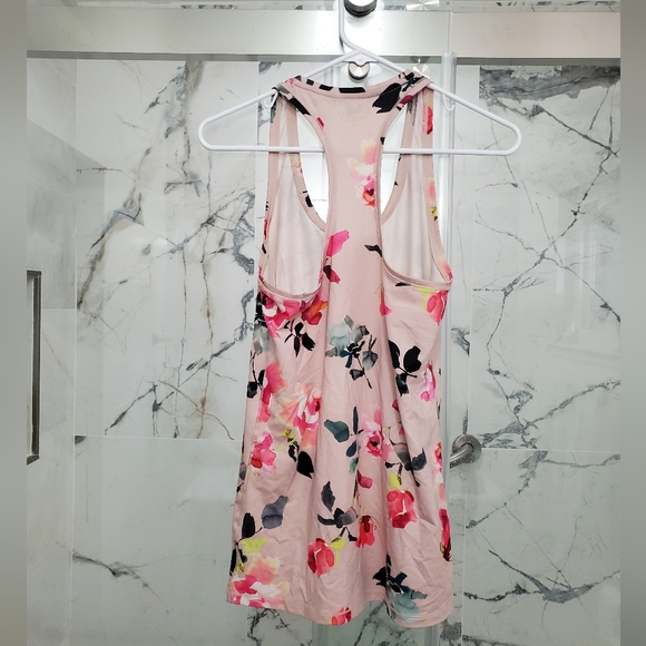 Athleta Tank Top Size S - Picture 2 of 3